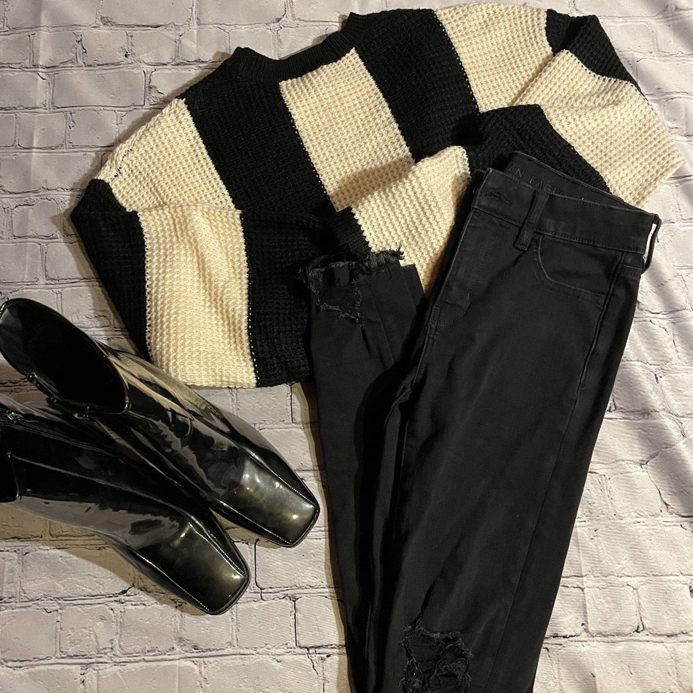 Black, American Eagle, Distressed skinny jeans, Size 2 Long